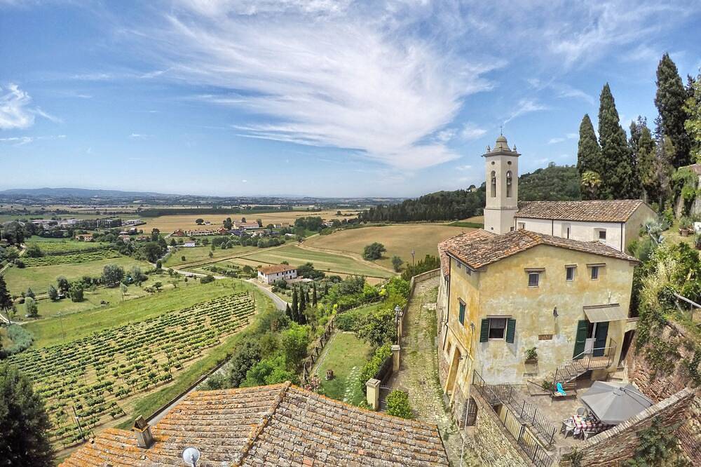 Residenz in einem mittelalterlichen Dorf für Familien trum der Toskana in Palaia, Pisa Provinz