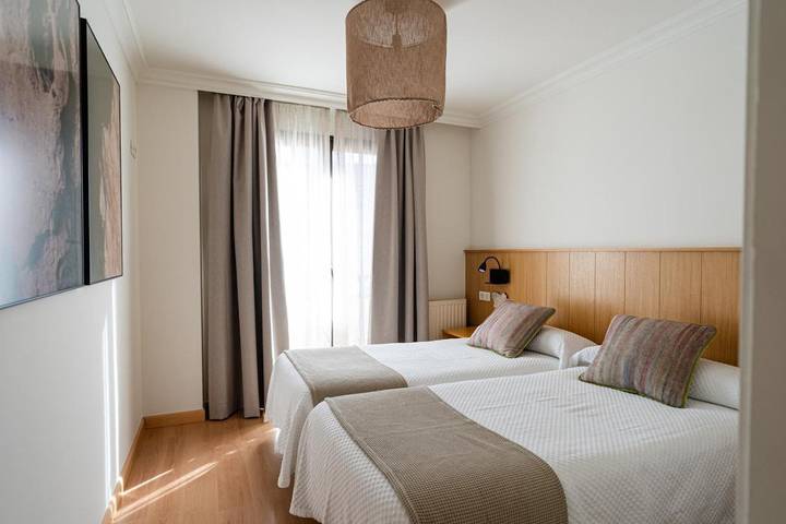 Hotel para 2 personas, con vistas y sauna en Alfoz de Burgos - 4