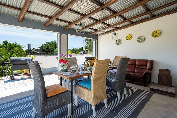 Gîte pour 7 personnes, avec Balcon ainsi que Terrasse et Jardin