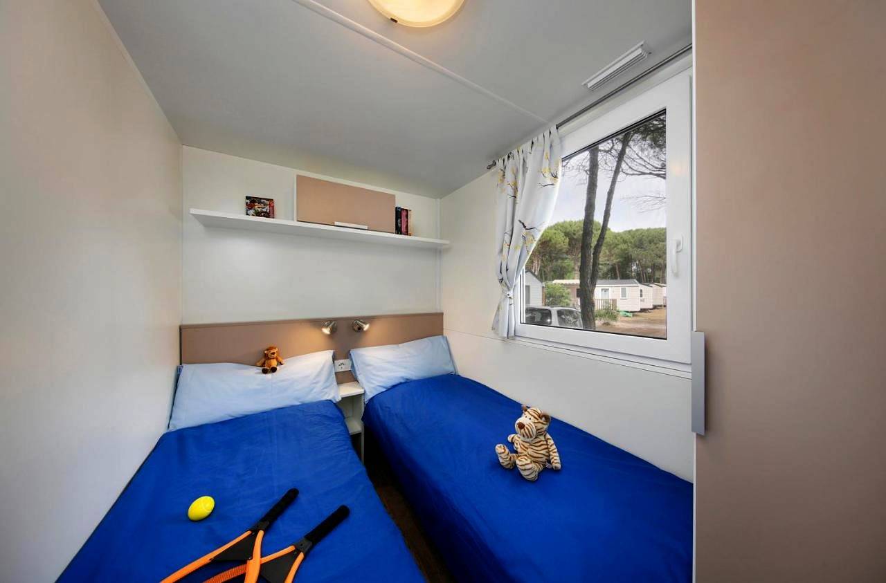 Albatross Mobile Homes on Camping Cisano & San Vito S. p. A. in Cisano, Bardolino