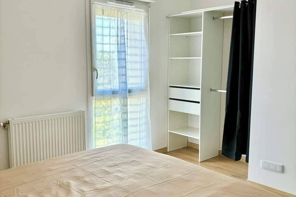 Apartamento entero, Spacious, modern apartment in Bourgoin-Jallieu, Región de La Tour-du-Pin