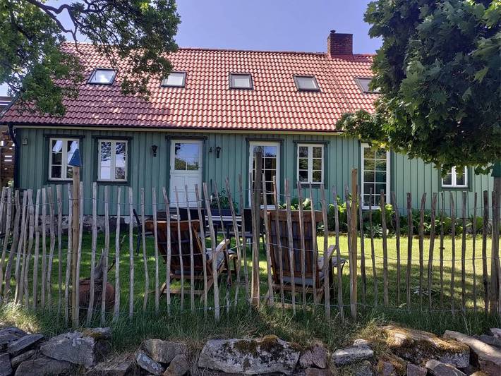 Ferienhaus für 6 Personen, mit Sauna und Garten sowie Seeblick und Pool - 1