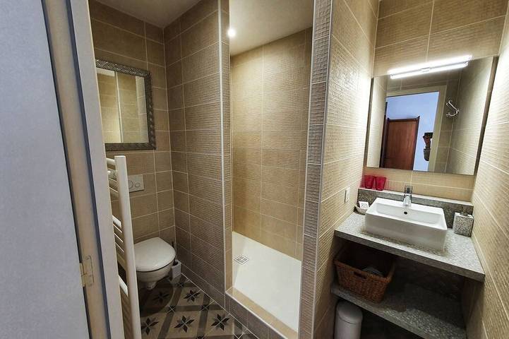Appartement entier, Appartement saule, design et confort in La Charité-sur-Loire, Vallée de la Loire