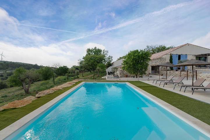 Maison de vacances pour 4 personnes, avec terrasse et piscine