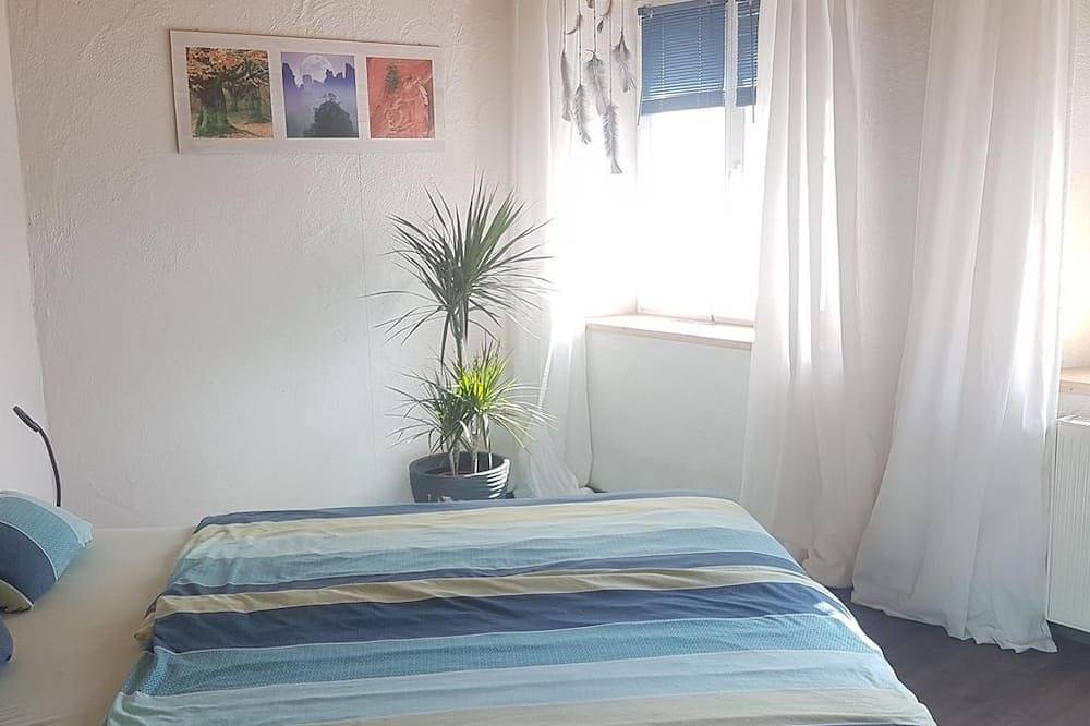 Ferienhaus Glücksnest - 4-Bett-Ferienhaus Dusche/Wc, 2 Schlafräume in Hetzerath, Bernkastel-Kues & Umgebung