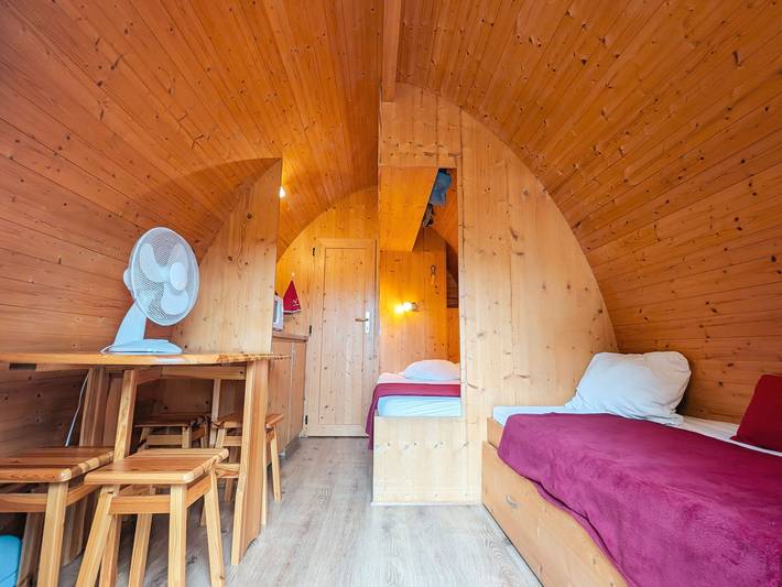 Waldhütte in Berry in der Nähe eines Wassersportzentrums in Pouligny-Notre-Dame, La Châtre und Umgebung