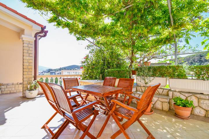 Ferienwohnung für 2 Personen, mit Balkon/Terrasse in Supetarska Draga