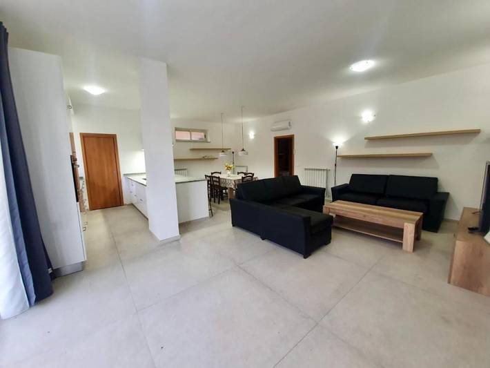 Appartamento per 4 persone, con terrazza e giardino nonché panorama in Santa Caterina dello Ionio