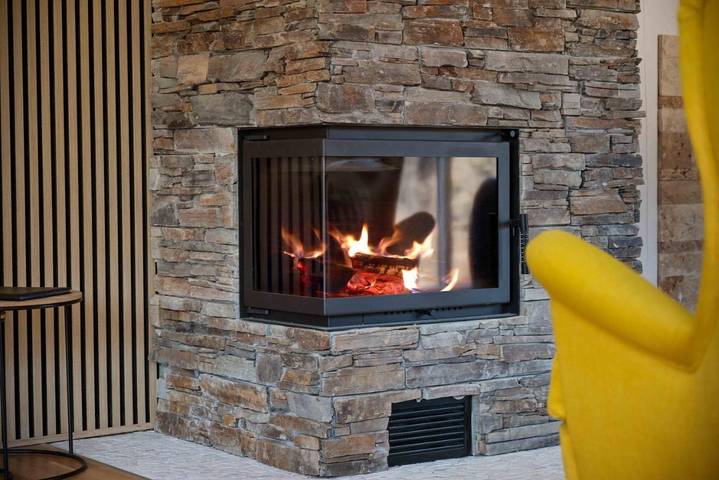 Ferienhaus für 2 Personen, mit Sauna und Balkon sowie Ausblick in Neubulach