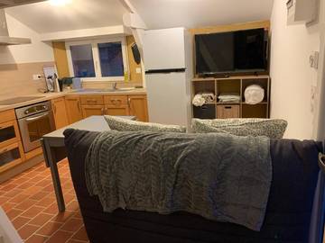 Gîte pour 3 personnes, avec terrasse et vue à Mordelles