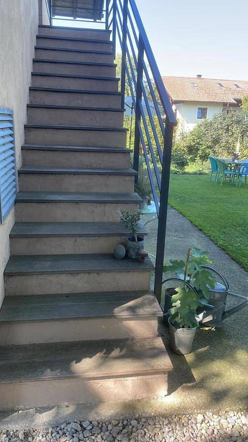 Ganze Wohnung, One-Bedroom Apartment in Traunstein, Chiemsee