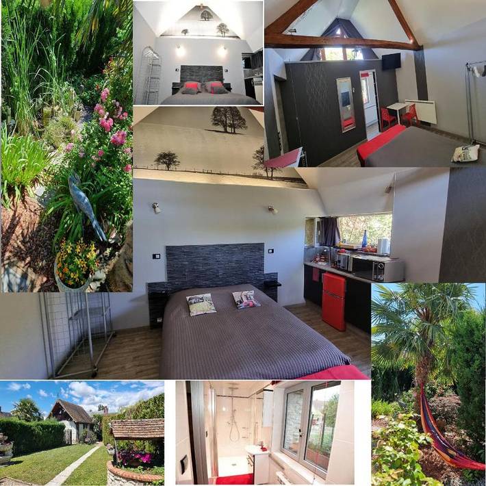 Location de vacances pour 2 personnes, avec vue et jardin à Andé