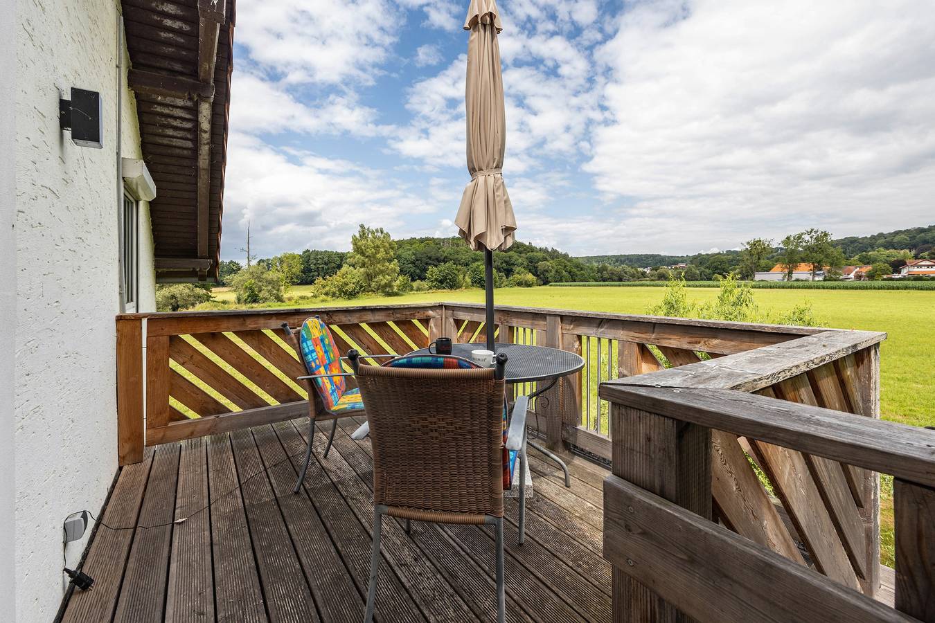 Ganze Wohnung, Ferienwohnung 'Mit Flair' mit Privatterrasse, Balkon und Wi-Fi in Trendelburg, Hessisches Bergland