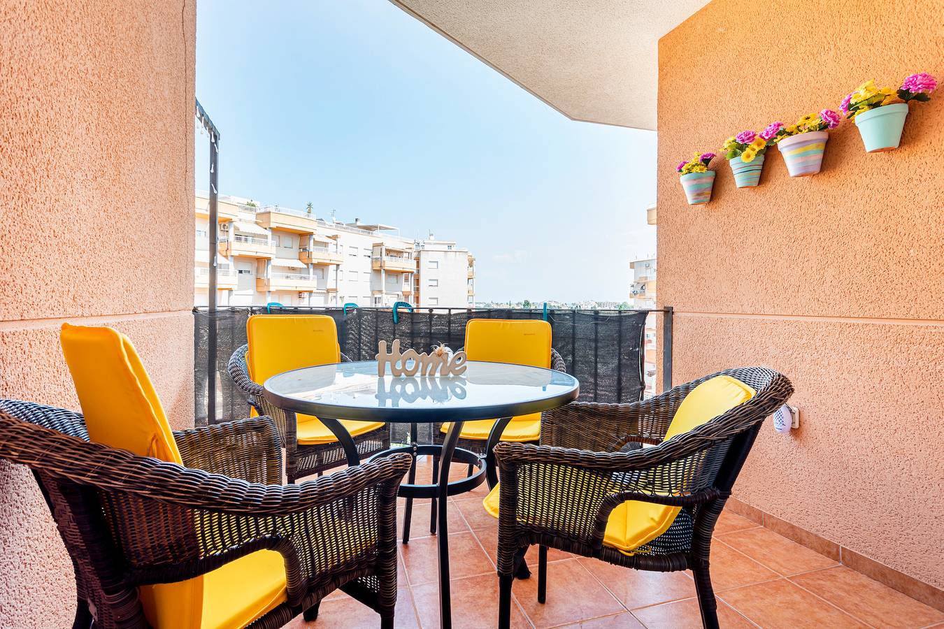 Apartamento inteiro, Apartamento 'Canet De Berenguer Playa' com Vista Mar, Piscina Partilhada e Wi-Fi in Canet d'En Berenguer, Costa de Valência