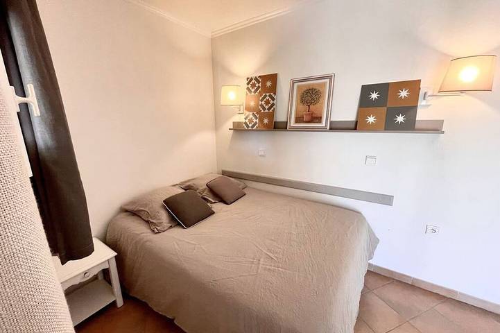 Appartement de vacances pour 5 personnes, avec piscine