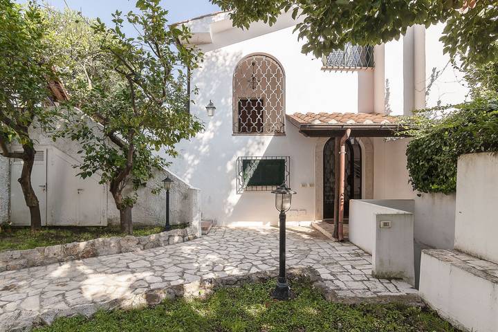Apartamento vacacional entero, Apartamento de vacaciones para 8 personas con jardín in San Felice Circeo, Agro Pontino