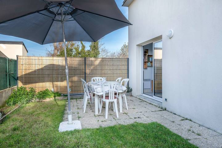 Location de vacances pour 6 personnes, avec terrasse et jardin dans Penvins - 2