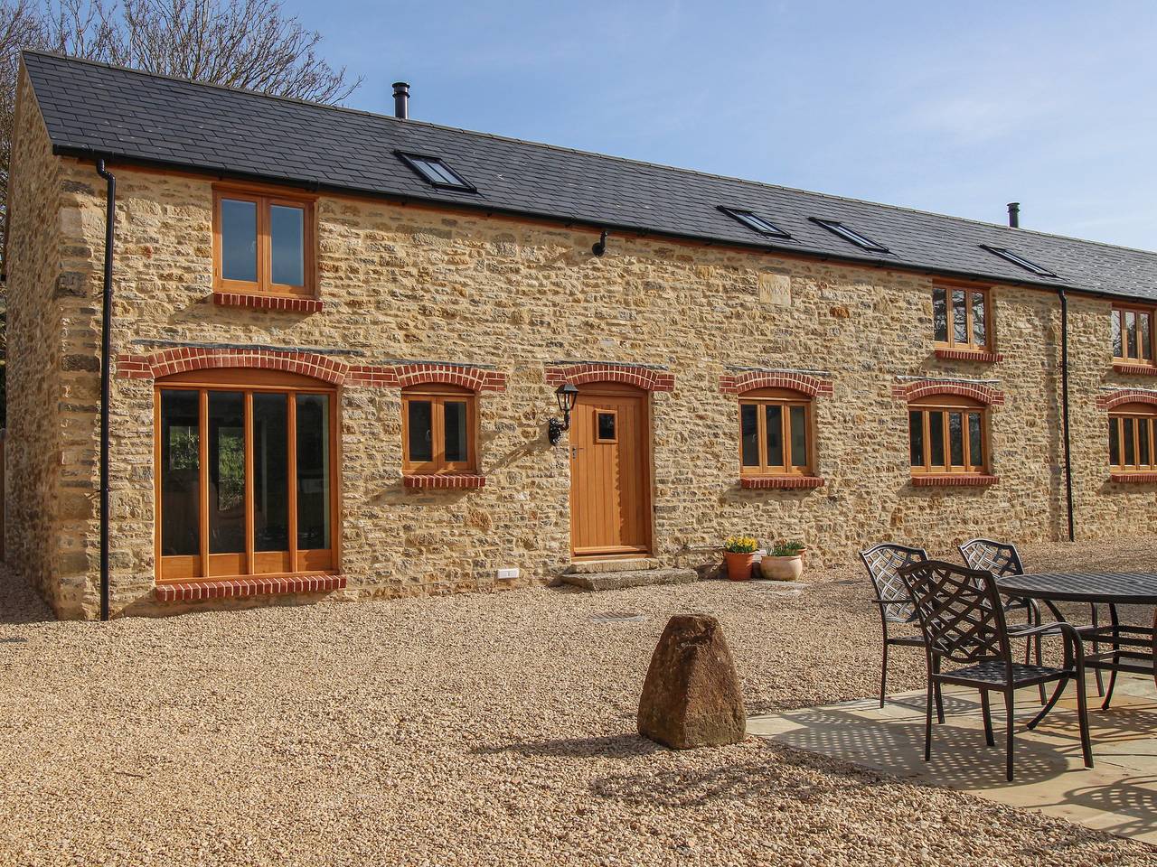 The Granary, Burton Bradstock in Burton Bradstock, Dorset
