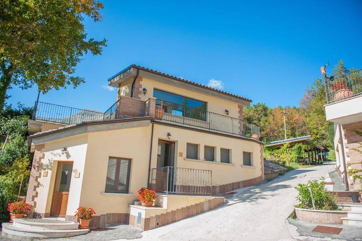 Chambre d’hôte pour 2 personnes, avec Terrasse ainsi que Jardin et Piscine dans Marche - 2