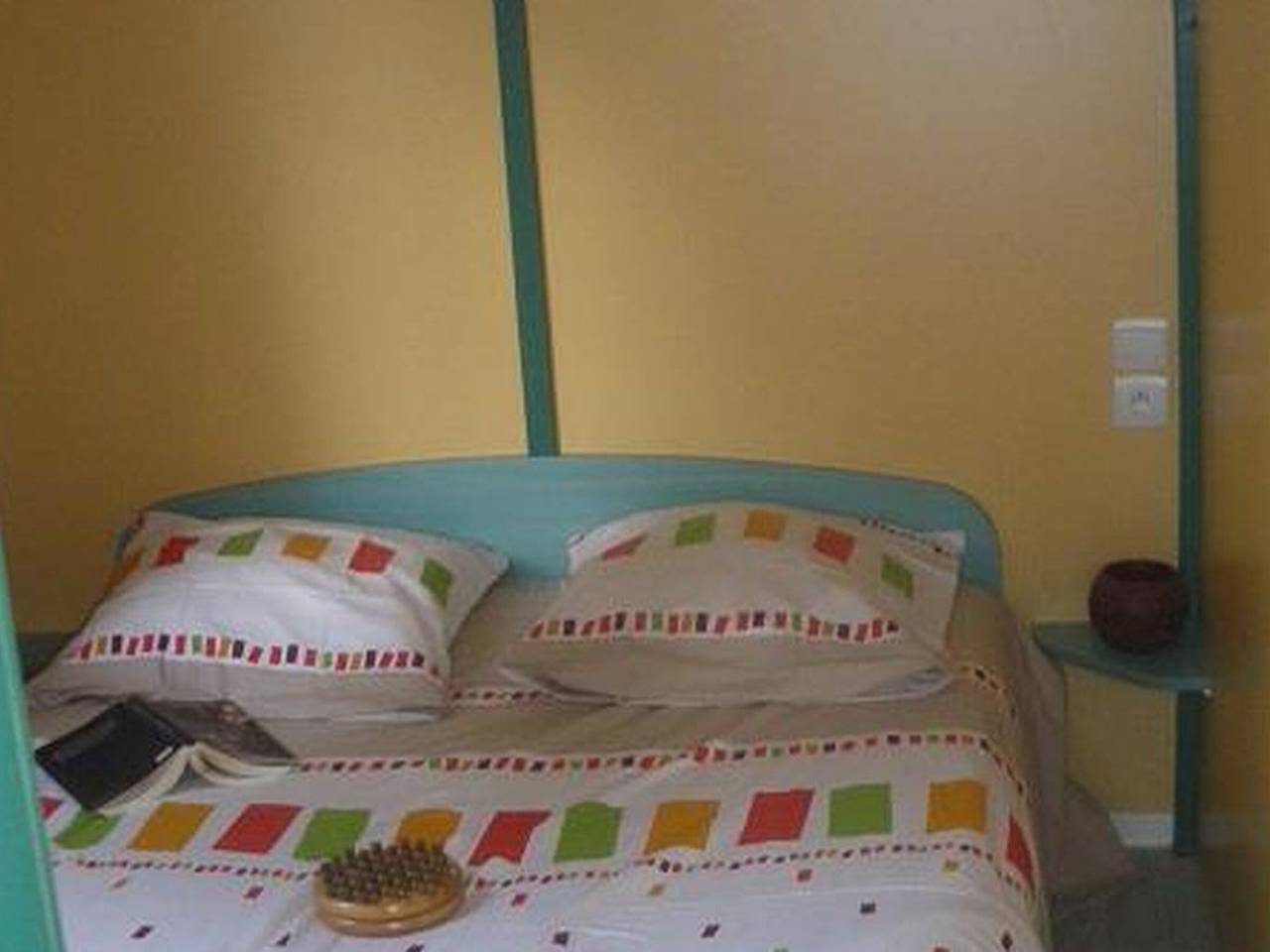 Chalet avec Terrasse pour 4 Pers. in Bieuzy, Région de Pontivy