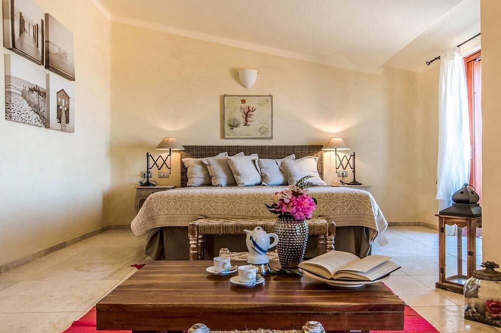 Villa Portobello Lux Independent Villa in Portobello di Gallura, Gallura