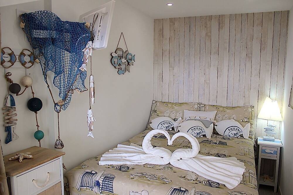 Apartamento inteiro, Lingon Gold Apartment, Ac, Wifi, Balcony in Praia da Califórnia, Sesimbra