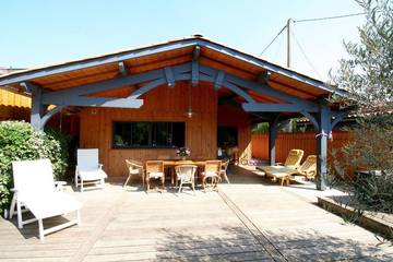 Chalet pour 8 personnes, avec terrasse et jardin au Cap Ferret