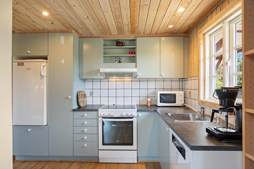 Schönes Ferienhaus für 6 Personen in Nr. Lyngvig mit Wintergarten in Nørre Lyngvig, Hvide Sande