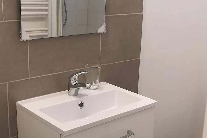 Gîte pour 4 personnes, avec balcon dans Tamaris - 2