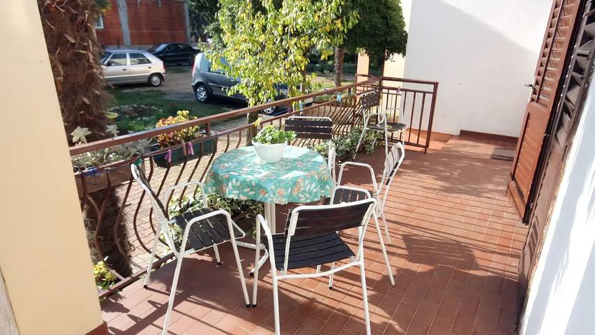 Ferienwohnung für 5 Personen, mit Terrasse in Biograd na Moru