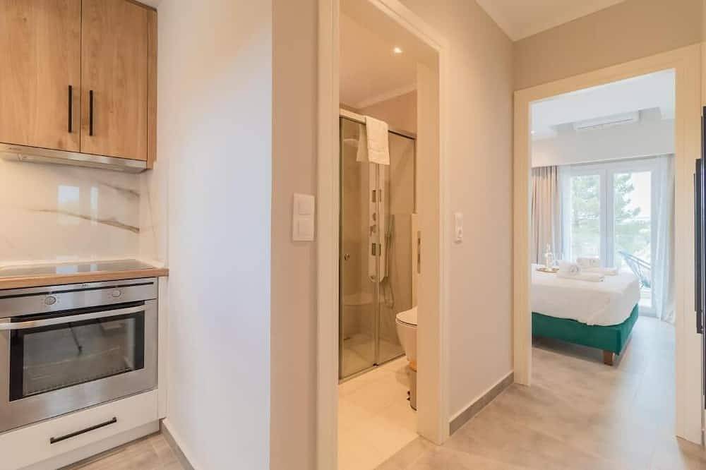 Ganze Wohnung, B1: Single Bedroom Suite on a Suite Complex in Roda, Korfu