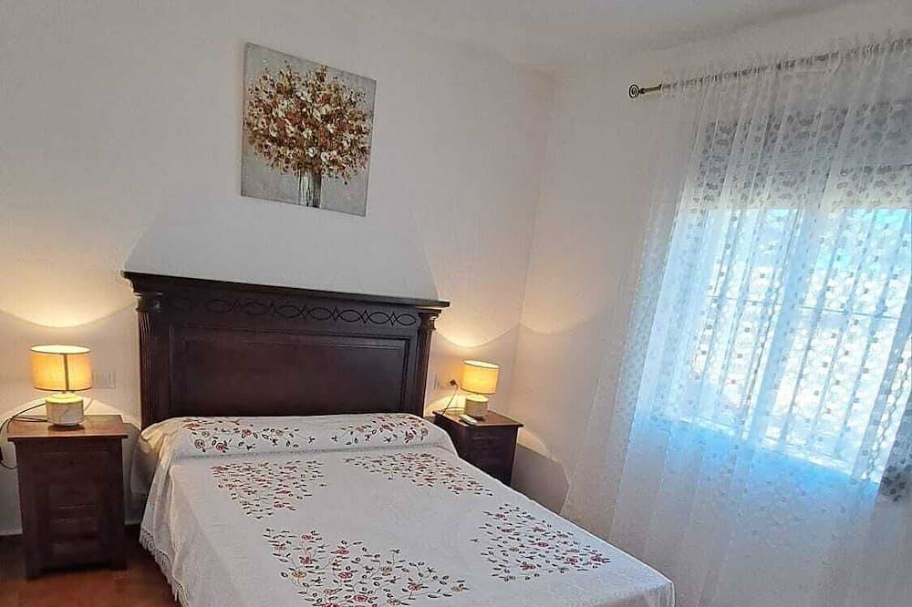 Albahacar Rural House in Huelva in Paymogo, Huelva Province