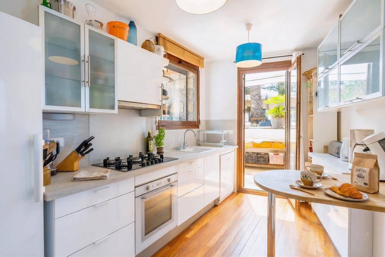 Vue mer & plage Corse de rêve à pied en famille ou entre amis Villa 5 Chambres Grand Confort Perla di Verghia Soleil & Détente in Coti-Chiavari, Région d'Ajaccio