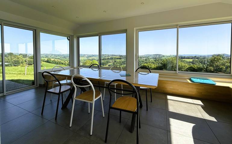 Gîte pour 9 personnes, avec jardin et terrasse - 1
