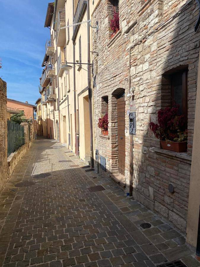 Location de vacances pour 5 personnes à Gualdo Tadino - 2