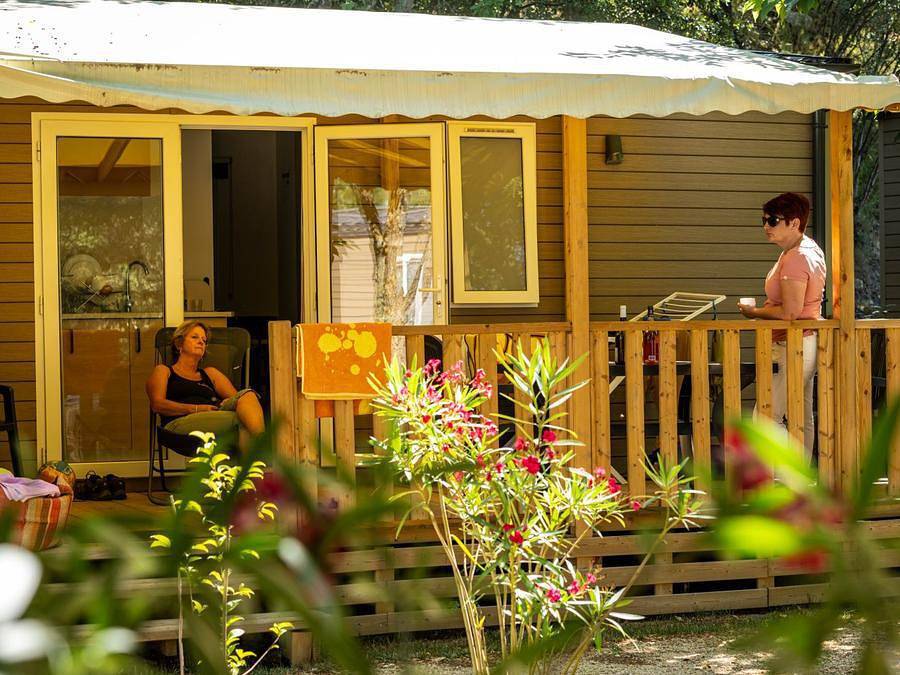 Flower Camping Le Saint Michelet - Mobilheim 4 personen - 2 Zimmer Venus Confort 22m² - Klimaanlage in Goudargues, Nimes und Umgebung