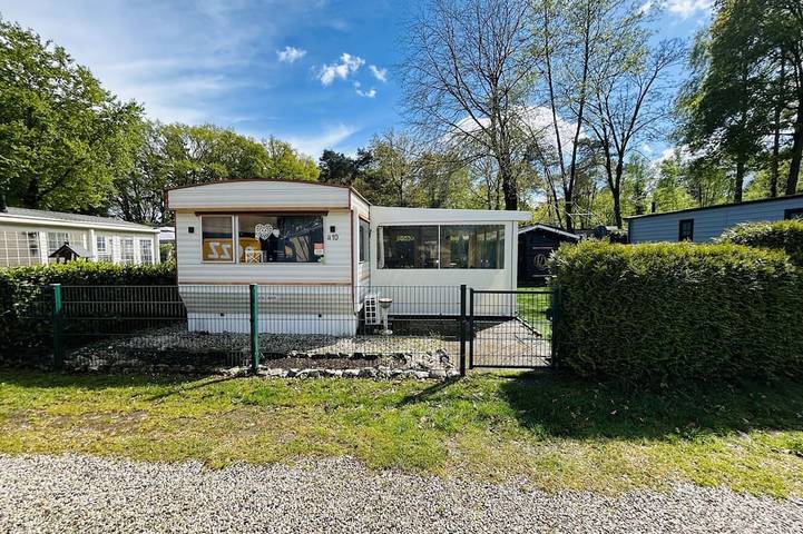 Ferienpark für 4 Personen, mit Garten und Pool