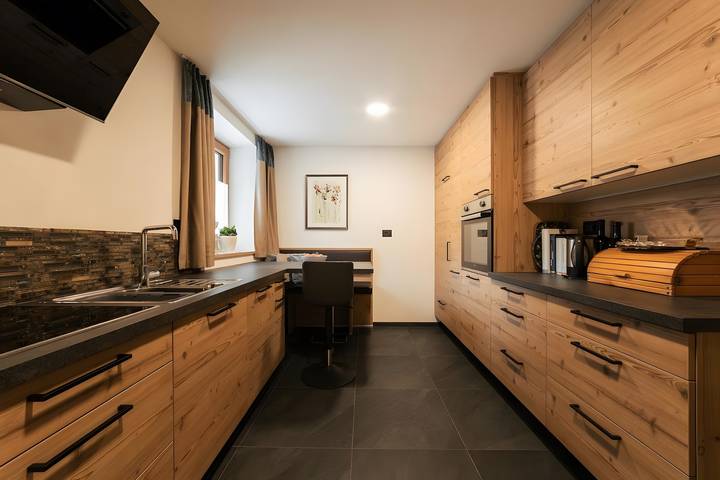 Holiday Home 'Ciasa Ilda - Charming House' with Balcony and Wi-Fi in La Val, Dolomiti Superski