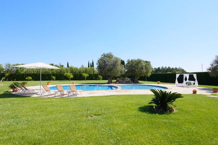 Landhaus Sant Vicenç mit Bergblick, Pool, Wlan, Klimaanlage, Terrassen & Garten in Sa Pobla, Mallorca Norden