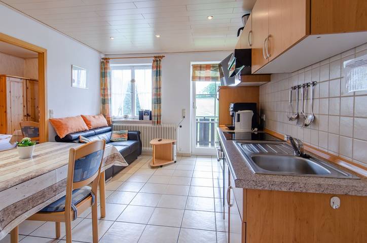 Ferienwohnung für 4 Personen, mit Balkon in Hofstetten