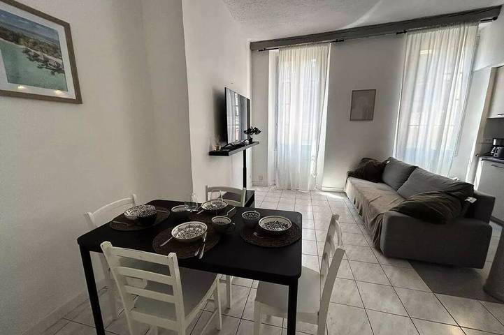 Gîte pour 4 personnes dans Arenes de Frejus