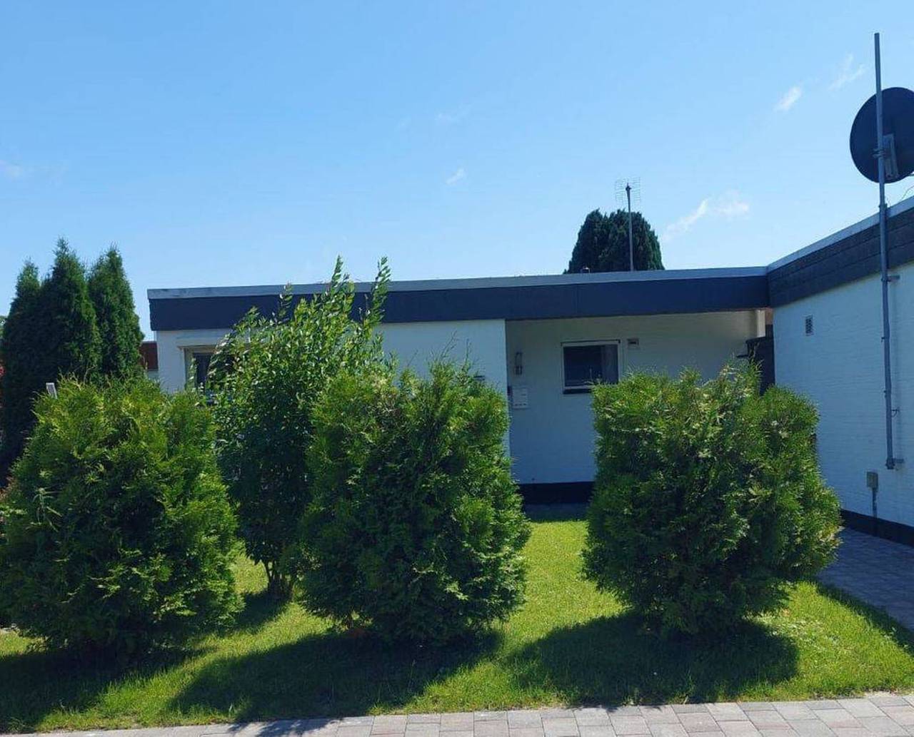 Ferienhaus Ernst nah am Friesenstrand in Tossens für die ganze Familie in Tossens, Butjadingen