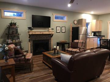 Vacation House for 4 Guests in Ontario County, Picture 1