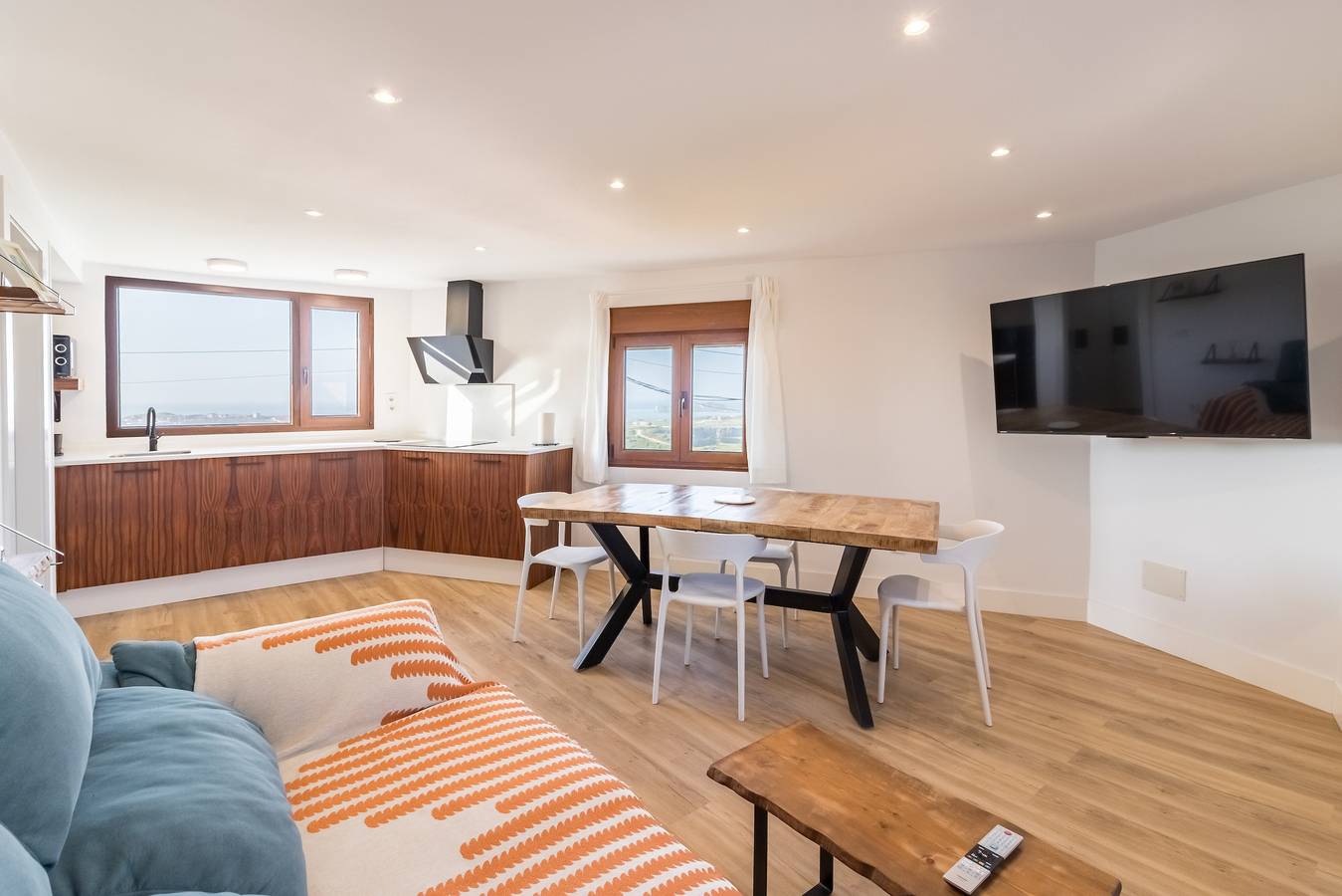 El Rincón de Denver 2 – Tranquility and Panoramic Views in Suances, Cantabrian Coast