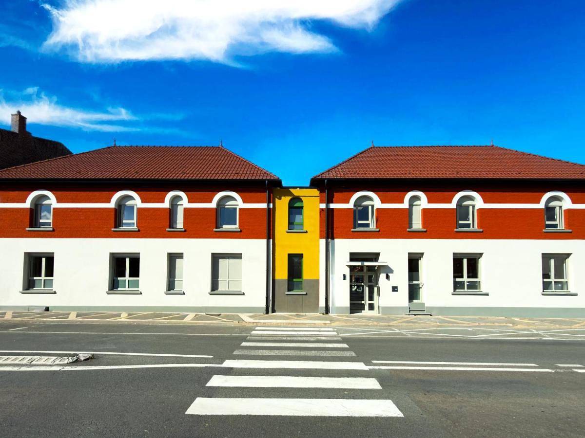 Auberge de Jeunesse des Francas du Pas-de-Calais - Arras in Saint-Laurent-Blangy, Région d'Arras