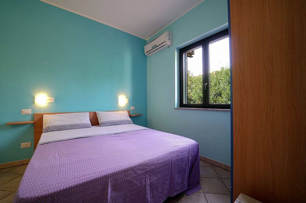 Capo Vaticano on the sea 30 meters from the beach in Tyrrhenian Coast Kalabria