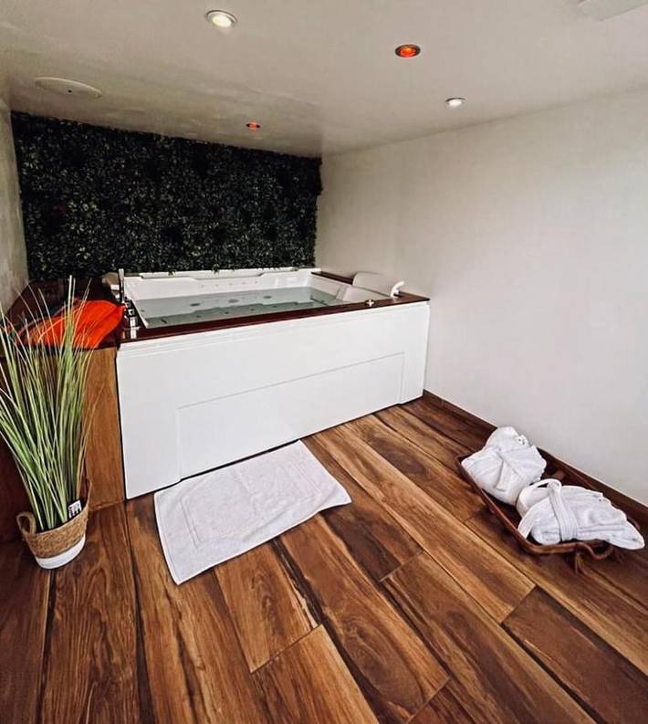 Location de vacances pour 2 personnes, avec Jacuzzi à Verlincthun