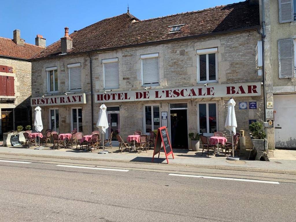 Double Room with Shared Toilet in Longeau-Percey, Haute-Marne