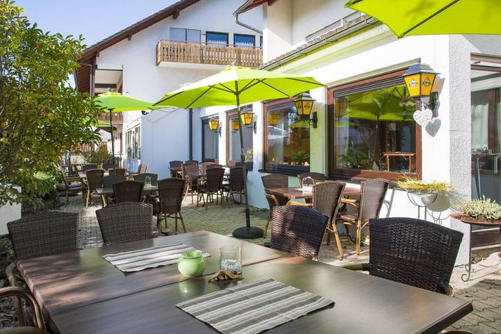 Hôtel pour 4 personnes, avec Terrasse et Jardin