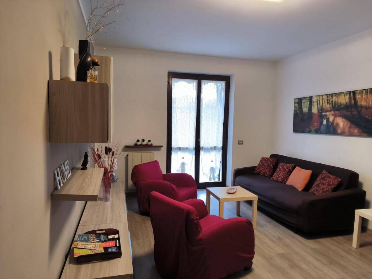 Ganze Wohnung, Letizia Lake House - villetta a schiera vista lago in Lovere, Iseosee